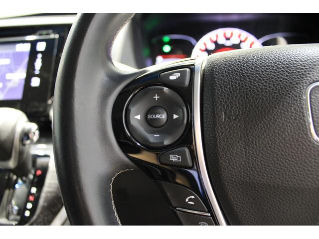 オデッセイ アブソルート・EX 純正ナビ マルチビューカメラ フルセグ リヤモニター 両側電動スライドドア ブラインドスポットモニター 純正アルミ パドルシフト 衝突軽減ブレーキ バックモニター WAC フロントカメラ スマ-トキ-(10枚目)