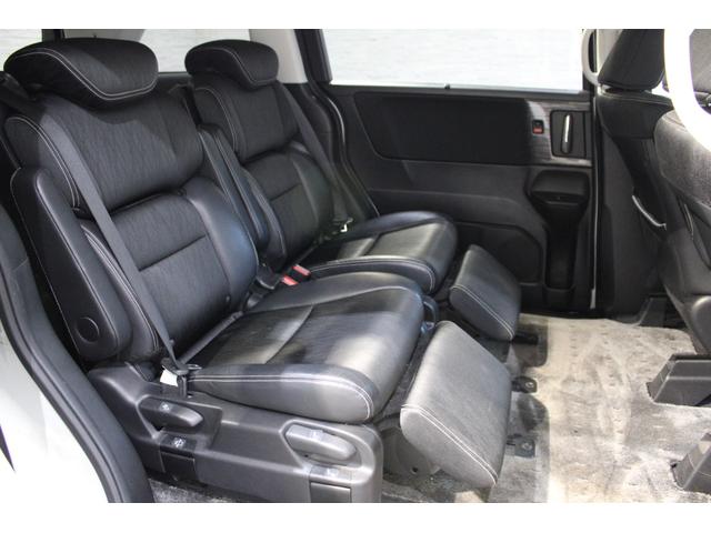 オデッセイ アブソルート・EX 純正ナビ マルチビューカメラ フルセグ リヤモニター 両側電動スライドドア ブラインドスポットモニター 純正アルミ パドルシフト 衝突軽減ブレーキ バックモニター WAC フロントカメラ スマ-トキ-(17枚目)