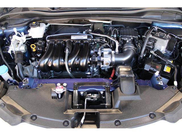 ヴェゼル ハイブリッドＺ　純正オーディオ　バックカメラ　シートヒーター　ＥＴＣ　クルコン　パドルシフト　純正アルミ　Ｒカメ　スマキー　ＬＥＤランプ　ＵＳＢ　シ－トヒ－タ－　サイドカーテンエアバック　運転席助手席エアバッグ（25枚目）