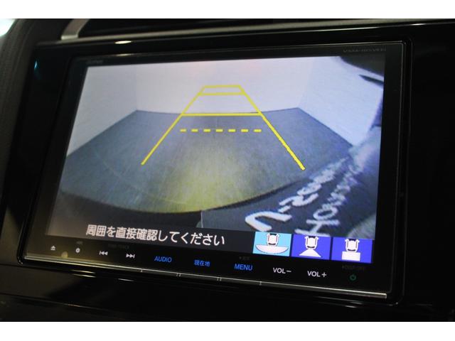 シャトル ハイブリッドＺホンダセンシング　純正ナビ　フルセグ　バックカメラ　ＥＴＣ　シートヒーター　パドルシフト　デュアルエアコン　Ｂｌｕｅｔｏｏｔｈ　純正アルミ　衝突軽減　カーテンエアバック　ＬＥＤライト　イモビ　Ｂカメラ　クルコン　ＤＶＤ（6枚目）