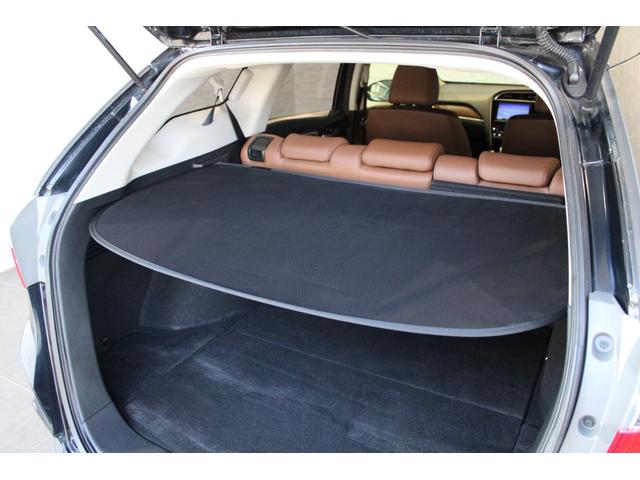 シャトル ハイブリッドＺホンダセンシング　純正ナビ　フルセグ　バックカメラ　ＥＴＣ　シートヒーター　パドルシフト　デュアルエアコン　Ｂｌｕｅｔｏｏｔｈ　純正アルミ　衝突軽減　カーテンエアバック　ＬＥＤライト　イモビ　Ｂカメラ　クルコン　ＤＶＤ（22枚目）