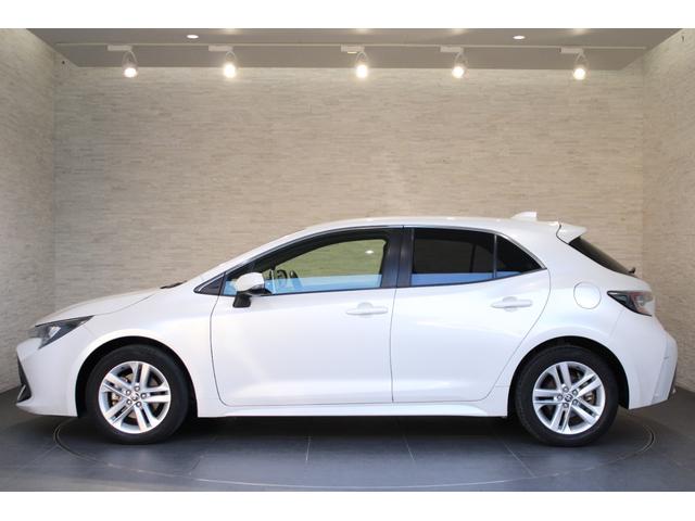 カローラスポーツ G ワンオーナー 純正ナビ バックカメラ ETC クルーズコントロール コーナーセンサー パドルシフト 電子パーキング Bluetooth デュアルエアコン 純正アルミ 衝突軽減ブレーキ キーフリー(16枚目)