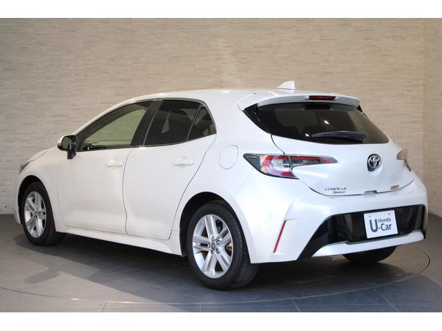 カローラスポーツ G ワンオーナー 純正ナビ バックカメラ ETC クルーズコントロール コーナーセンサー パドルシフト 電子パーキング Bluetooth デュアルエアコン 純正アルミ 衝突軽減ブレーキ キーフリー(17枚目)