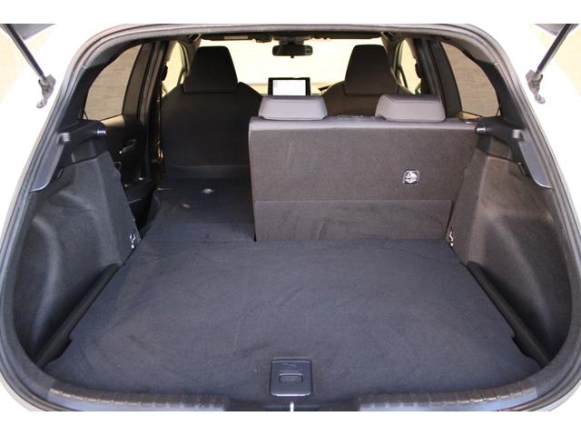 カローラスポーツ G ワンオーナー 純正ナビ バックカメラ ETC クルーズコントロール コーナーセンサー パドルシフト 電子パーキング Bluetooth デュアルエアコン 純正アルミ 衝突軽減ブレーキ キーフリー(21枚目)