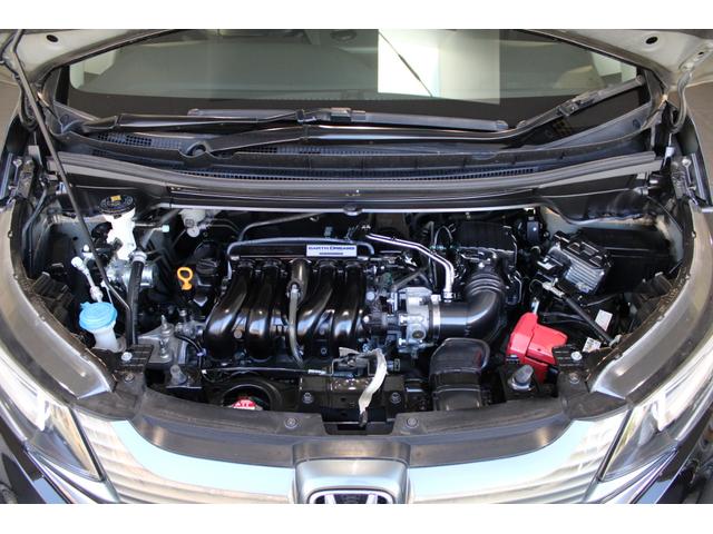 エンジンルームもピカピカに仕上げております！