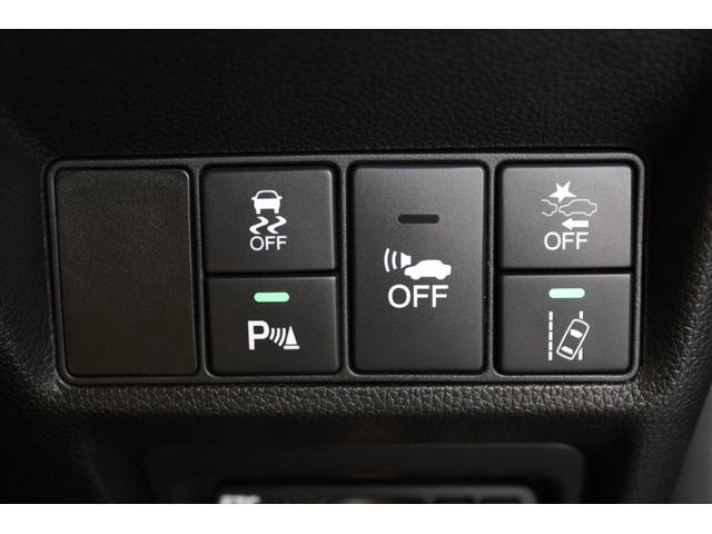 ステップワゴンスパーダ スパーダハイブリッドＧ・ＥＸホンダセンシング　純正ナビ　フルセグ　マルチビューカメラ　両側電動スライドドア　ＥＴＣ　Ｂｌｕｅｔｏｏｔｈ　パドルシフト　純正アルミ　スマートキー　フルオートエアコン　キーフリー　クリアランスソナー　Ｓヒーター　ＷＡＣ（14枚目）