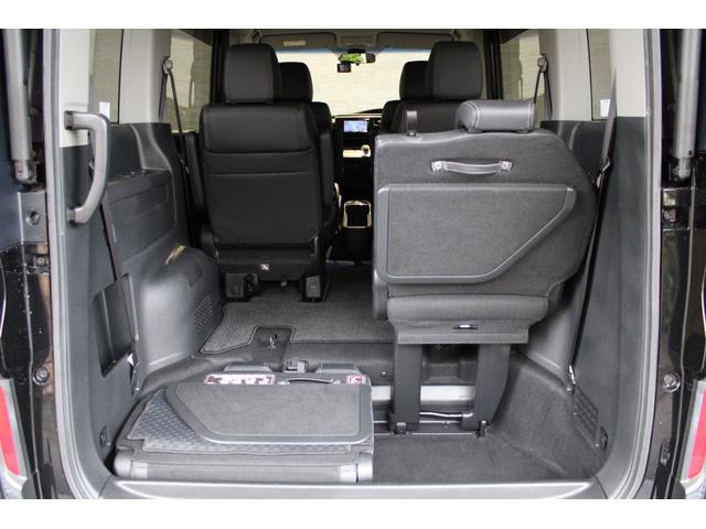 ステップワゴンスパーダ スパーダハイブリッドＧ・ＥＸホンダセンシング　純正ナビ　フルセグ　マルチビューカメラ　両側電動スライドドア　ＥＴＣ　Ｂｌｕｅｔｏｏｔｈ　パドルシフト　純正アルミ　スマートキー　フルオートエアコン　キーフリー　クリアランスソナー　Ｓヒーター　ＷＡＣ（27枚目）