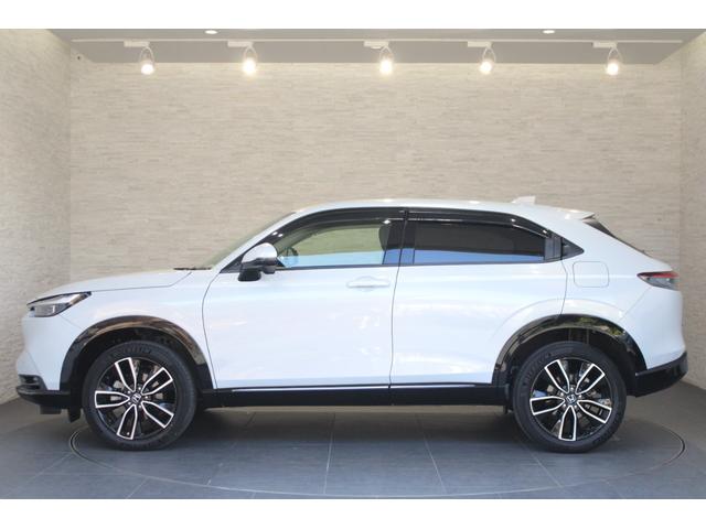 ヴェゼル ｅ：ＨＥＶＺ　衝突回避支援ブレーキ機能　１オナ　スマキ　Ｐトランク　フルオートエアコン　Ｄレコ　エアバッグ　両席エアバック　Ｒカメ　記録簿付　パワーウィンドウ　ＬＥＤランプ　ソナー　アルミホイール　クルーズＣ（23枚目）