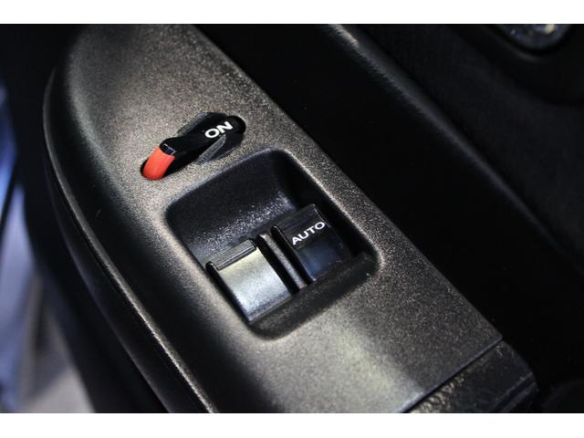 バモス Ｇ　４ＷＤ　純正ナビ　ＥＴＣ　Ｂｌｕｅｔｏｏｔｈ　ハロゲンライト　キーレス　ＡＢＳ付き　ＤＶＤ　ダブルエアバッグ　左右スライドドア　パワーステアリング　エアコン　フロントパワーウィンドウ　ＳＲＳ（13枚目）