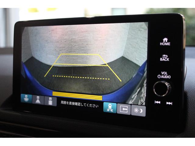 シビック ＬＸ　リアスポイラー　ＥＴＣ２．０　純正ナビ　バックカメラ　フロントエアロ　純正アルミホイール　フルセグＴＶ　Ｂｌｕｅｔｏｏｔｈ　パドルシフト　コーナーセンサー　レーダークルーズコントロール　リアカメラ（6枚目）