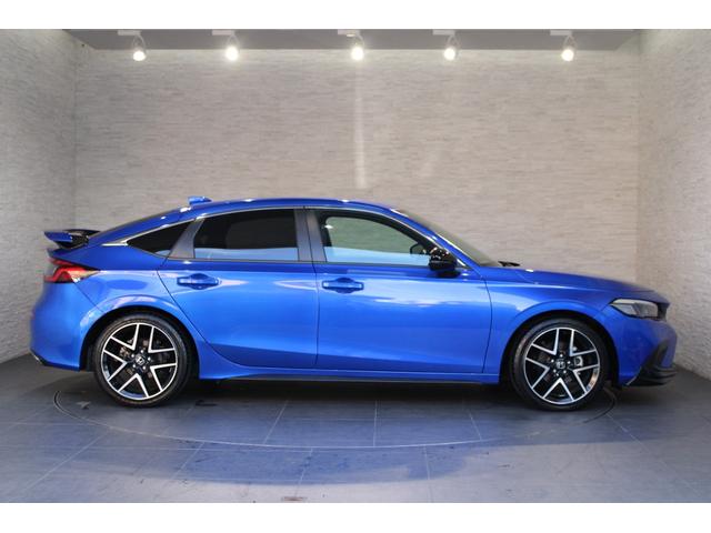 シビック ＬＸ　リアスポイラー　ＥＴＣ２．０　純正ナビ　バックカメラ　フロントエアロ　純正アルミホイール　フルセグＴＶ　Ｂｌｕｅｔｏｏｔｈ　パドルシフト　コーナーセンサー　レーダークルーズコントロール　リアカメラ（31枚目）