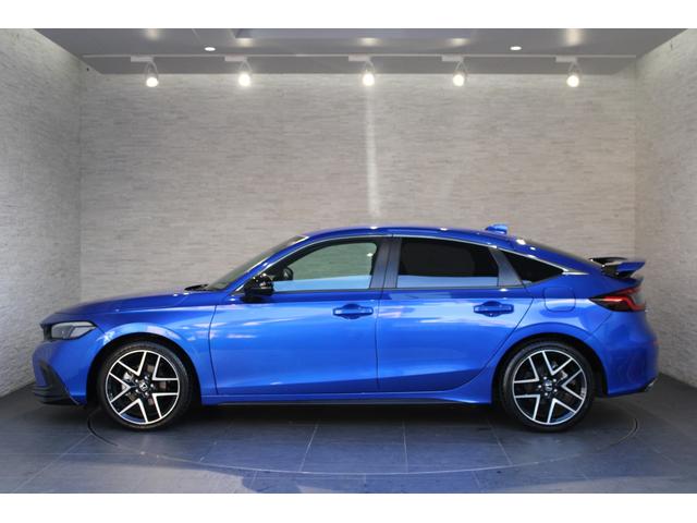 シビック ＬＸ　リアスポイラー　ＥＴＣ２．０　純正ナビ　バックカメラ　フロントエアロ　純正アルミホイール　フルセグＴＶ　Ｂｌｕｅｔｏｏｔｈ　パドルシフト　コーナーセンサー　レーダークルーズコントロール　リアカメラ（32枚目）