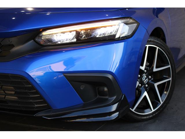 シビック ＬＸ　リアスポイラー　ＥＴＣ２．０　純正ナビ　バックカメラ　フロントエアロ　純正アルミホイール　フルセグＴＶ　Ｂｌｕｅｔｏｏｔｈ　パドルシフト　コーナーセンサー　レーダークルーズコントロール　リアカメラ（36枚目）