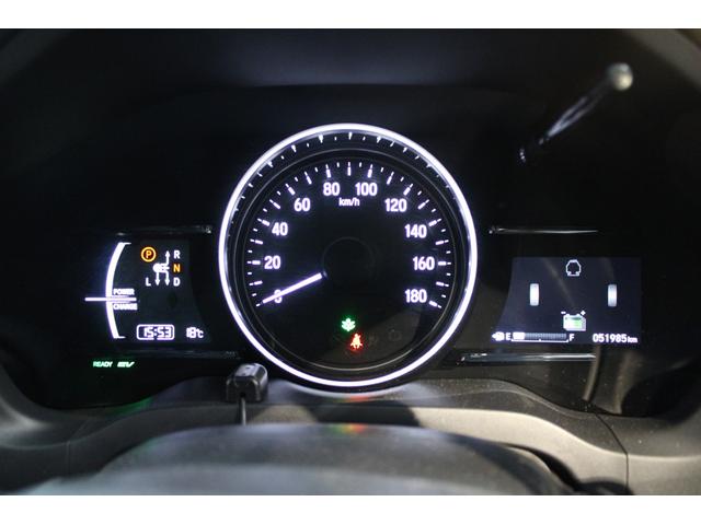 ヴェゼル ハイブリッドＺ・ホンダセンシング　純正ナビ　バックカメラ　フルセグＴＶ　前方ドラレコ　オートライト　オートワイパー　パドルシフト　オートパーキングホールド　ＥＴＣ　純正アルミホイール　レーダーサポート　ＤＶＤ再生機能　バックアイカメラ（12枚目）