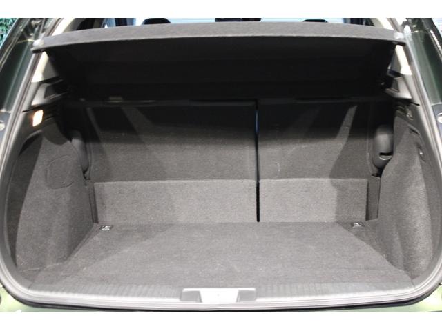 ヴェゼル ハイブリッドＺ・ホンダセンシング　純正ナビ　バックカメラ　フルセグＴＶ　前方ドラレコ　オートライト　オートワイパー　パドルシフト　オートパーキングホールド　ＥＴＣ　純正アルミホイール　レーダーサポート　ＤＶＤ再生機能　バックアイカメラ（26枚目）