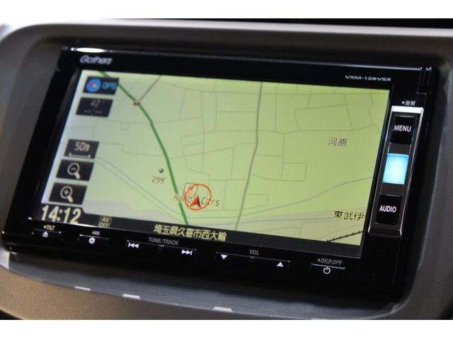 純正メモリーナビ（ＶＸＭ−１２８ＶＳＸ）搭載です！！
