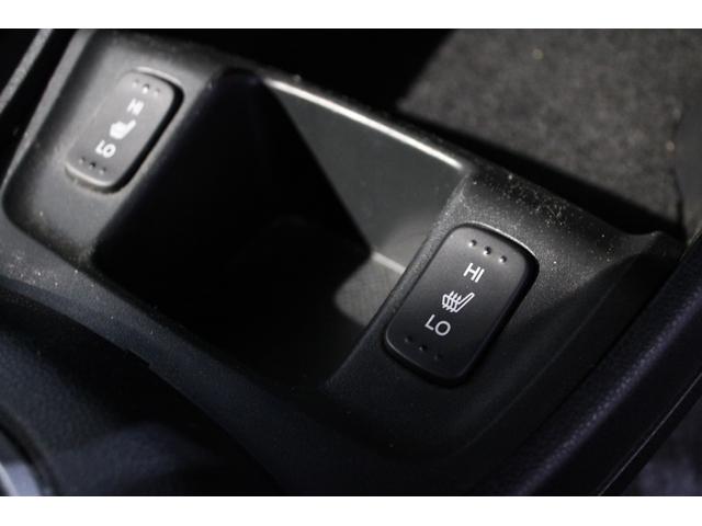 運転席・助手席はシートヒーター搭載です！！