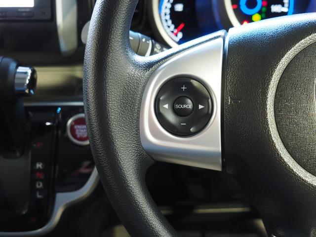 Ｎ－ＢＯＸカスタム Ｇ・Ｌパッケージ　両側電動スライド　純正ナビ　バックカメラ　ＴＶ　Ｂｌｕｅｔｏｏｔｈ　スマートキー　ＨＩＤ　ＶＳＡ　左右パワースライド　アイドリングストップ車　１オーナー　スマキ－　パワーウィンドウ　オートエアコン（7枚目）