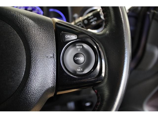 N-ONE プレミアムツアラー・Lパッケージ ワンオーナー 純正ナビ フルセグ バックカメラ クルコン パドルシフト ETC Bluetooth 純正アルミ スマートキー イモビライザー ターボエンジン 地デジ オートクルーズ DVD再生可能(8枚目)