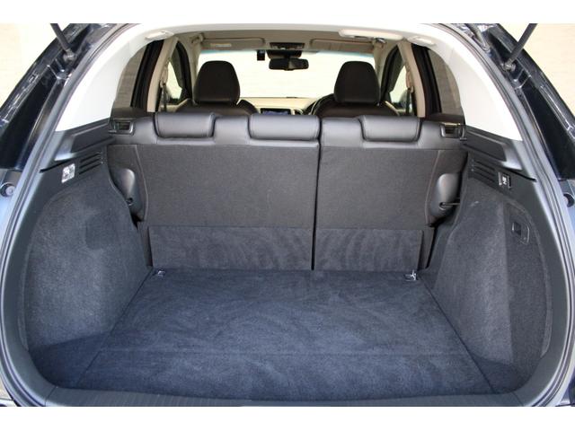 ヴェゼル ハイブリッドZ・ホンダセンシング 雹損害有 純正ナビ 純正ドラレコ ETC フルセグ デュアルエアコン シートヒーター パドルシフト Bluetooth フォグランプ 電子パーキング オートリトラミラー スマートキー レーダーサポート(24枚目)