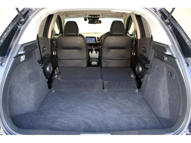 ヴェゼル ハイブリッドZ・ホンダセンシング 雹損害有 純正ナビ 純正ドラレコ ETC フルセグ デュアルエアコン シートヒーター パドルシフト Bluetooth フォグランプ 電子パーキング オートリトラミラー スマートキー レーダーサポート(26枚目)