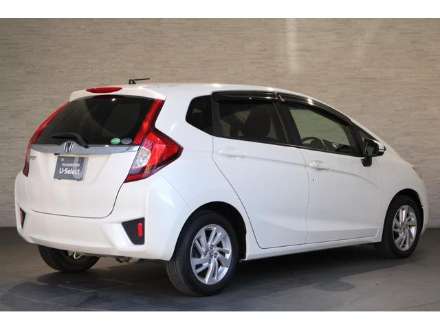 フィット １５Ｘ・Ｌパッケージ　純正ナビ　バックカメラ　フォグライト　ドアバイザー　ＥＴＣ　ステアリングスイッチ　クルーズコントロール　助手席エアバッグ　ＵＳＢ　アイドリングストップ　フルセグＴＶ　スマートキー　フルオートエアコン（24枚目）