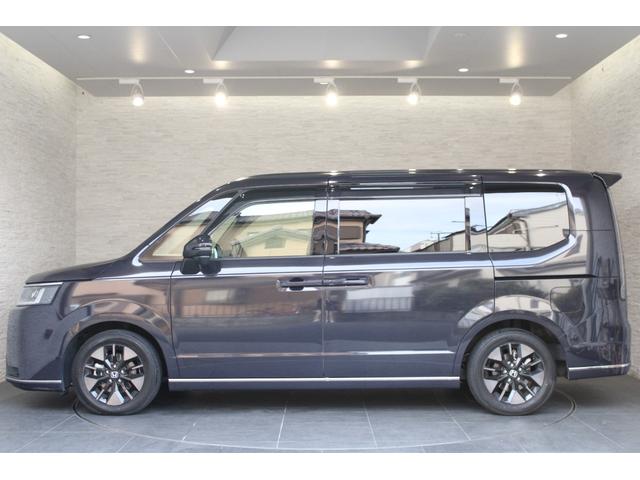 ステップワゴン ｅ：ＨＥＶスパーダ　純正ナビ　リヤ席モニター　マルチビュー　フルセグ　両側電動スライドドア　ＥＴＣ　シートヒーター　ブラインドスポットモニター　パワーテールゲート　Ｂｌｕｅｔｏｏｔｈ　スマートキー　１オーナー　ＥＳＣ（24枚目）