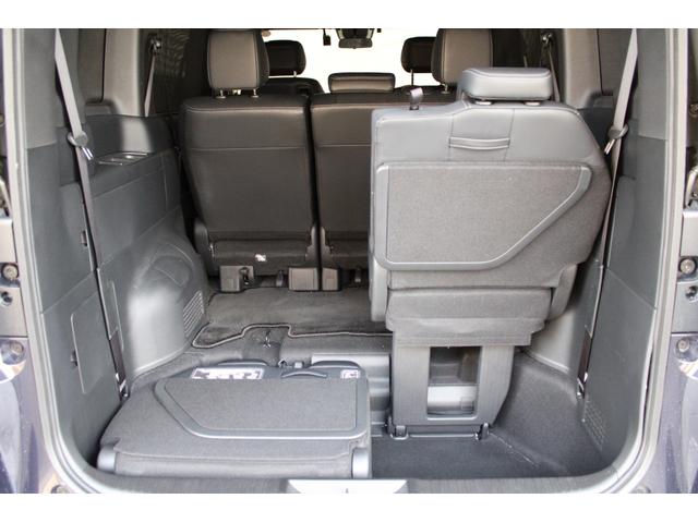 ステップワゴン ｅ：ＨＥＶスパーダ　純正ナビ　リヤ席モニター　マルチビュー　フルセグ　両側電動スライドドア　ＥＴＣ　シートヒーター　ブラインドスポットモニター　パワーテールゲート　Ｂｌｕｅｔｏｏｔｈ　スマートキー　１オーナー　ＥＳＣ（29枚目）