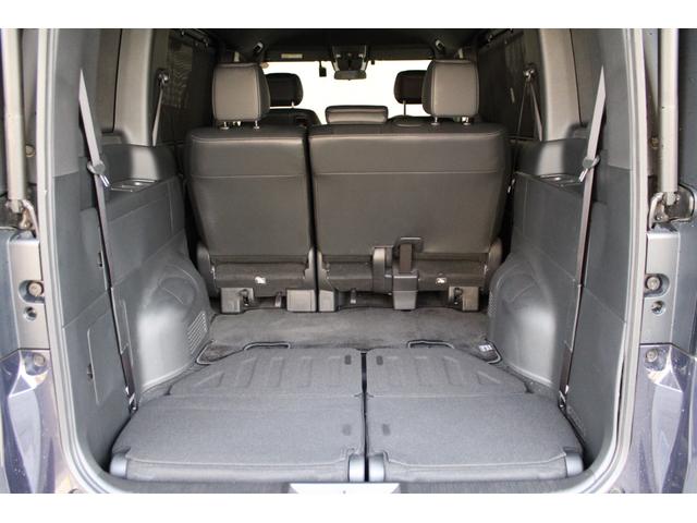 ステップワゴン ｅ：ＨＥＶスパーダ　純正ナビ　リヤ席モニター　マルチビュー　フルセグ　両側電動スライドドア　ＥＴＣ　シートヒーター　ブラインドスポットモニター　パワーテールゲート　Ｂｌｕｅｔｏｏｔｈ　スマートキー　１オーナー　ＥＳＣ（30枚目）