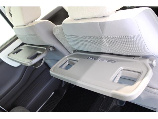 Ｎ－ＢＯＸ Ｌ・ターボ　純正８インチナビ　両側電動スライドドア　シートヒーター　フルセグ　バックカメラ　コーナーセンサー　シ－トヒ－タ－　ＡＡＣ　衝突軽減ブレーキ　Ｂカメラ　ＬＥＤ　ワンオーナー車　整備記録簿　地デジ　イモビ（18枚目）