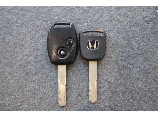 アクティトラック ＳＤＸ　エアコン　ＥＴＣ　パワーウィンドウ　３方開　荷台ランプ　キーレス　パワーステ　盗難防止装置　運転席エアバック　パワーウインド　ＡＣ　ＡＢＳ付き（29枚目）