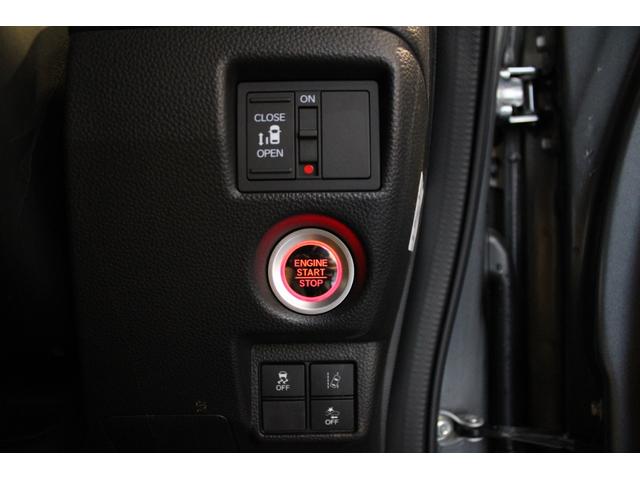 Ｎ－ＢＯＸカスタム Ｇ・Ｌホンダセンシング　ワンオーナー　純正ナビ　純正アルミ　バックカメラ　ＥＴＣ　片側パワスラ　地デジＴＶ　助手席エアバッグ　キーレス　セキュリティーアラーム　スマ－トキ－　リアカメラ　ナビＴＶ　前車追従機能　ＤＶＤ　ＶＳＡ（12枚目）