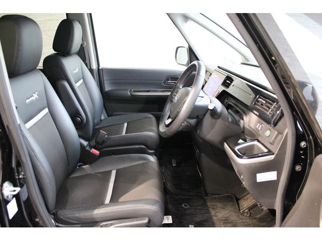 ステップワゴン ｅ：ＨＥＶモデューロＸホンダセンシング　純正１０インチナビ　後席モニター　ＥＴＣ２．０　マルチビュー　フルセグ　両側電動スライドドア　Ｂｌｕｅｔｏｏｔｈ　スマートキー　衝突軽減ブレーキ　フロントカメラ　横滑り防止装置　ＬＥＤヘッドライト（17枚目）