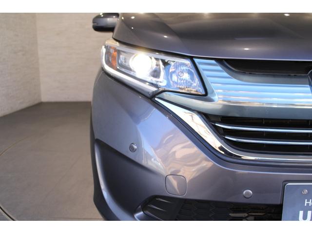 フリード＋ハイブリッド ハイブリッドＥＸ　純正ナビ　後席モニター　フルセグ　ＥＴＣ　両側電動スライドドア　バックカメラ　コーナーセンサー　シートヒーター　コーナーセンサー　オートリトラミラー　スマートキー　アクティブクルーズコントロール（32枚目）