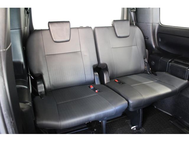 �R��ڃV�[�g����Ƃ�̐݌v�I��l���̃h���C�u�����C���������I�K�v�̂Ȃ����͊ȒP�Ɏ��[���邱�Ƃ��\�I�g������̕����L����܂��I