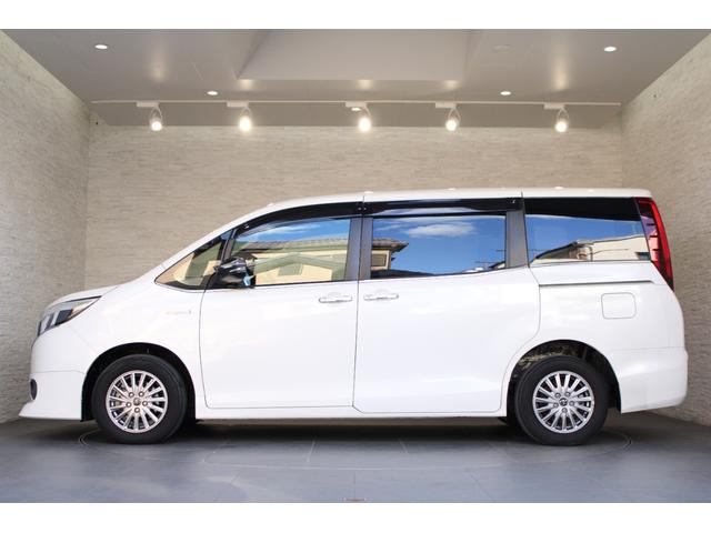 �L���ɂȂ�܂����A�z���_�����̃{�f�B�[�R�[�g�����p�ӂ��Ă���܂��I�K���X�n��|���}�[�R�[�e�B���O�ȂǁA���D�݂ɍ��킹�Ă��I�ђ����܂��I�V�Ԃ̋P���ɋ߂Â��A��ԂȂǂ̂��������y�X�ł��I