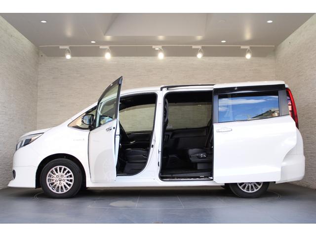 �����p���[�X���C�h�h�A�t�ŁA���ݍ��ݖh�~�@�\�ɂ�肨�q�l�̏��~������S�I�ԓ��E�ԊO�̃h�A�n���h������͂������̂��Ɖ^�]�ȃX�C�b�`�⃊���R���L�[������J���삪�\�ő�ϕ֗��ȑ����ƂȂ��Ă���܂��I