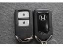 β ワンオーナー バックカメラ 純正センターディスプレイ ETC パドルシフト Bluetooth  HDMI USB 純正アルミ VSA イモビライザー Wエアバック アイドリングストップ ABS(28枚目)
