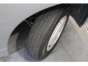 タイヤサイズは１４５／８０Ｒ１２を装備しております！！