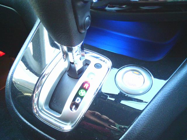 セレナ ハイウェイスター　Ｖセレクション　両側パワースライドドア　フリップダウンモニター　社外１８インチアルミホイール（53枚目）