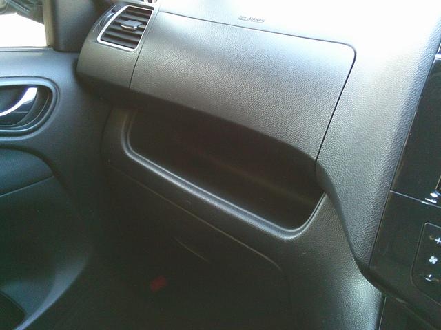 セレナ ハイウェイスター　Ｖセレクション　両側パワースライドドア　フリップダウンモニター　社外１８インチアルミホイール（55枚目）