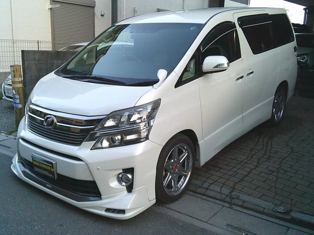 ヴェルファイア 　車いす仕様車　スロープタイプ１　電動スローパー　二台積み　両側パワースライドドア　ＴＲＤフロントスポイラー　地デジナビＴＶ　Ｂｌｕｅｔｏｏｔｈ　ＥＴＣ　バックカメラ（4枚目）