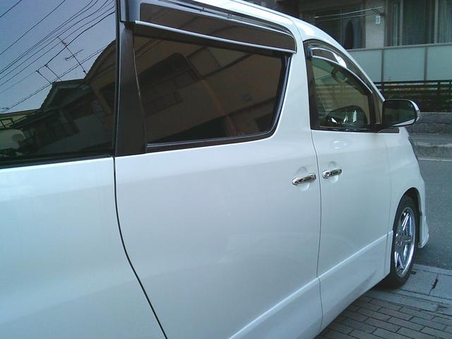 ヴェルファイア 　車いす仕様車　スロープタイプ１　電動スローパー　二台積み　両側パワースライドドア　ＴＲＤフロントスポイラー　地デジナビＴＶ　Ｂｌｕｅｔｏｏｔｈ　ＥＴＣ　バックカメラ（12枚目）