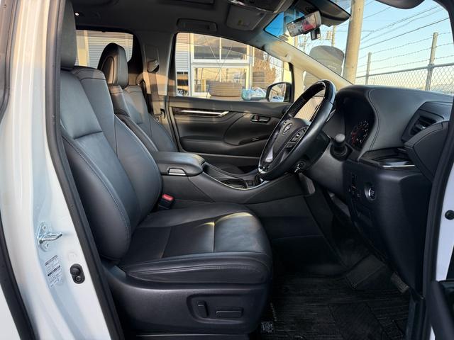 アルファード 2.5S Cパッケージ ワンオーナー/レクサス純正LMルック/デジタルミラー/サンルーフ/黒レザー/シートクーラ/シートヒータ/フリップダウンモニター/オートハイビーム/ステアリングヒータ/ACC/BSM/ドラレコ(13枚目)