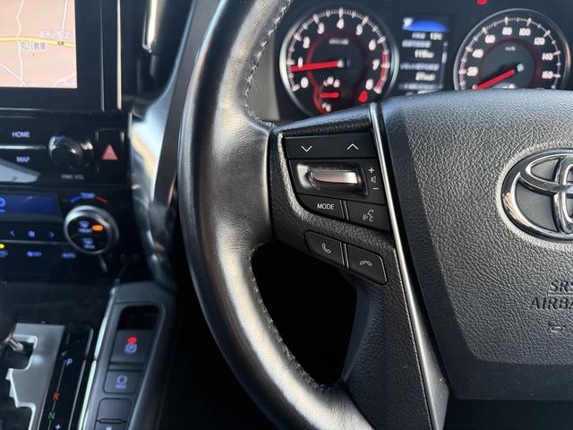 アルファード 2.5S Cパッケージ ワンオーナー/レクサス純正LMルック/デジタルミラー/サンルーフ/黒レザー/シートクーラ/シートヒータ/フリップダウンモニター/オートハイビーム/ステアリングヒータ/ACC/BSM/ドラレコ(18枚目)