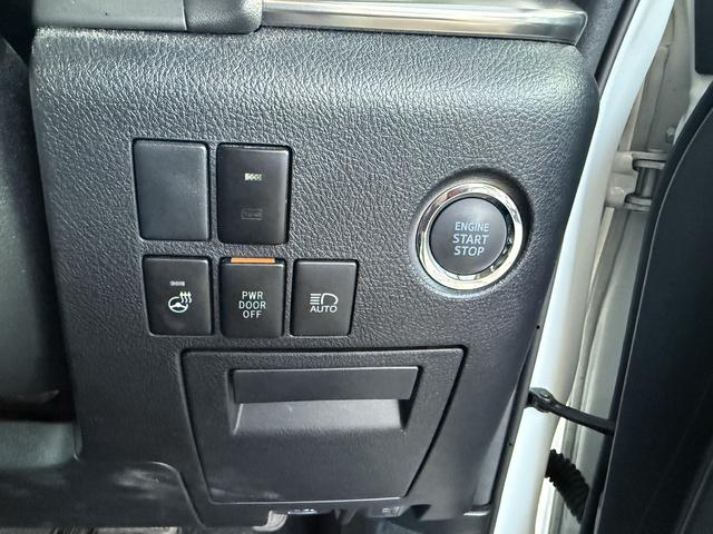 アルファード 2.5S Cパッケージ ワンオーナー/レクサス純正LMルック/デジタルミラー/サンルーフ/黒レザー/シートクーラ/シートヒータ/フリップダウンモニター/オートハイビーム/ステアリングヒータ/ACC/BSM/ドラレコ(23枚目)