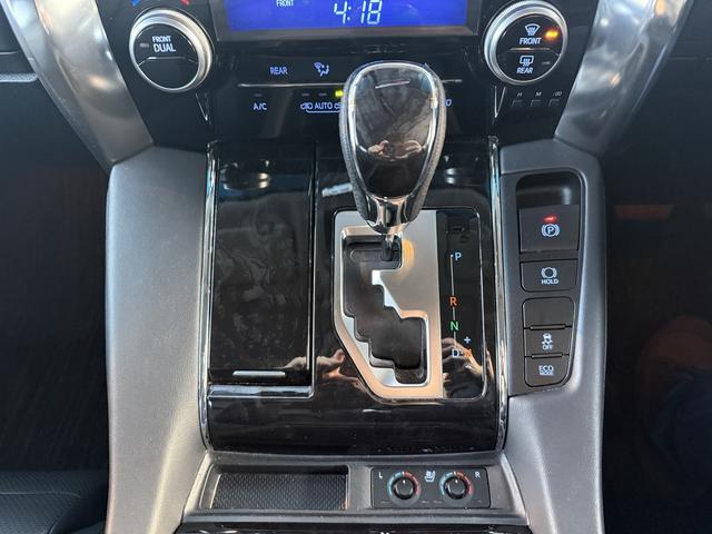 アルファード 2.5S Cパッケージ ワンオーナー/レクサス純正LMルック/デジタルミラー/サンルーフ/黒レザー/シートクーラ/シートヒータ/フリップダウンモニター/オートハイビーム/ステアリングヒータ/ACC/BSM/ドラレコ(28枚目)