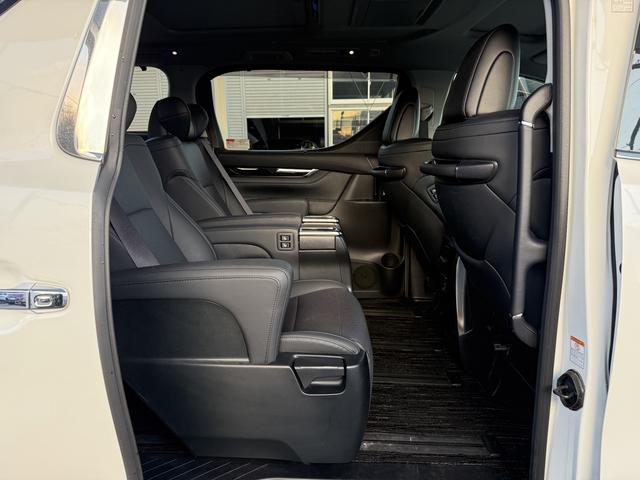 アルファード 2.5S Cパッケージ ワンオーナー/レクサス純正LMルック/デジタルミラー/サンルーフ/黒レザー/シートクーラ/シートヒータ/フリップダウンモニター/オートハイビーム/ステアリングヒータ/ACC/BSM/ドラレコ(36枚目)