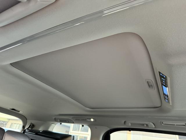 アルファード 2.5S Cパッケージ ワンオーナー/レクサス純正LMルック/デジタルミラー/サンルーフ/黒レザー/シートクーラ/シートヒータ/フリップダウンモニター/オートハイビーム/ステアリングヒータ/ACC/BSM/ドラレコ(45枚目)