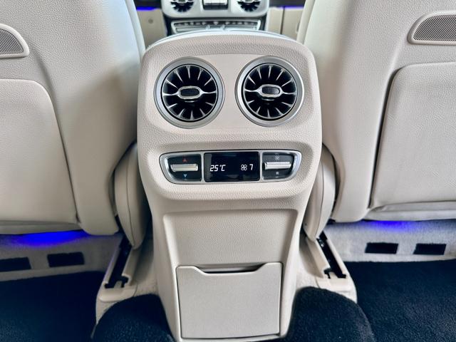 Ｇクラス Ｇ６３　ＡＭＧレザーエクスクルーシブパッケージ　デジーノマグノプラチナムマット／世田谷スペシャルオーダー／ナイトＰＫＧ／エクスクルーシブＰＫＧ／デジーノ／電動サイドステップ／Ｍブラック２２ｉｎｃｈＡＭＧホイール／デジタルインナーミラー／ブルメスター（47枚目）